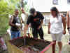 Harrys_BBQ_2010_Roast_Pig_Scene_11a.JPG (179959 bytes)