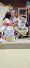 JASON_AND_NAT_BABYSHOWER_19.jpg (124787 bytes)