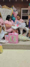 JASON_AND_NAT_BABYSHOWER_27.jpg (111668 bytes)